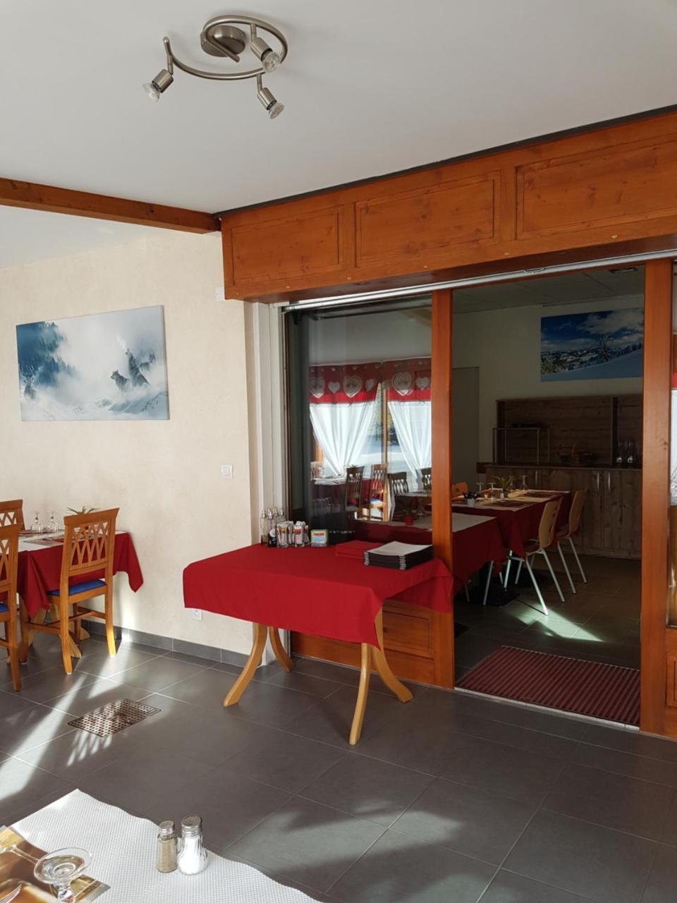 Hotel Du Soleil Aillon-le-Jeune Екстериор снимка